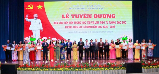 Tạp chí giáo dục