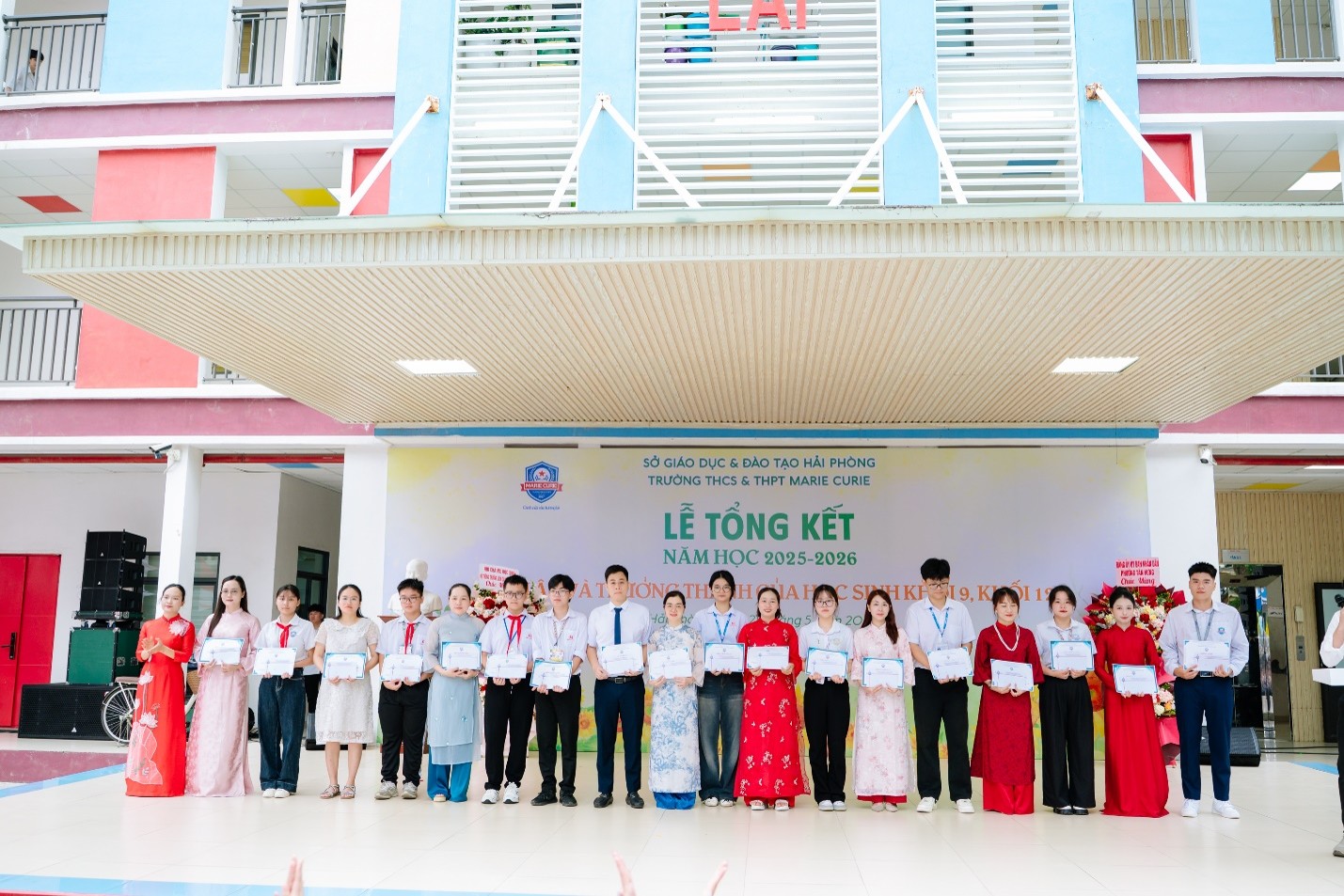 Tạp chí giáo dục