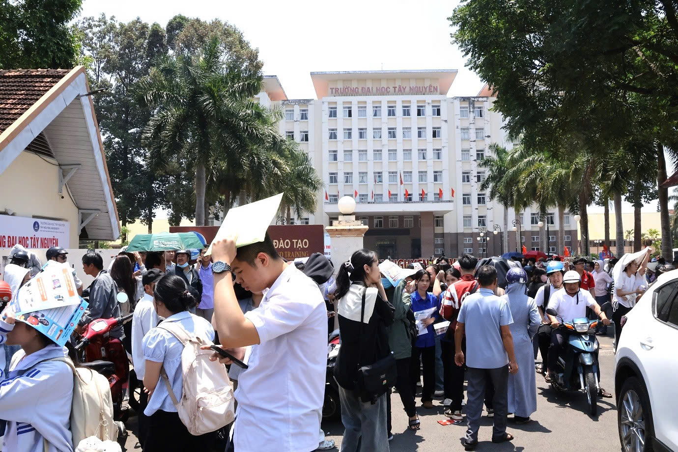 Tạp chí giáo dục