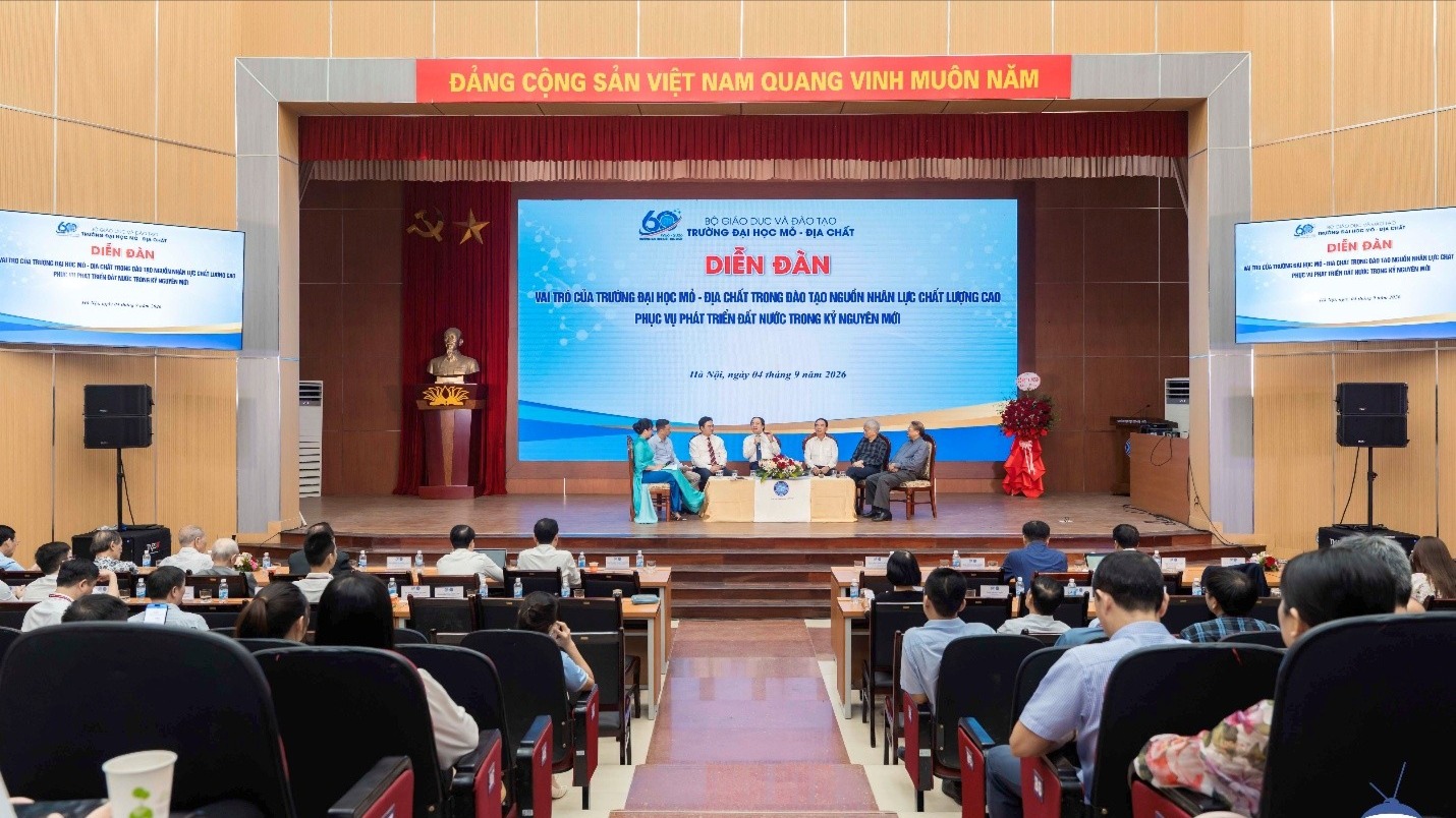 Trường đại học Mỏ - Địa chất hướng tới đào tạo nhân lực làm chủ công nghệ từ lòng đất đến biển sâu