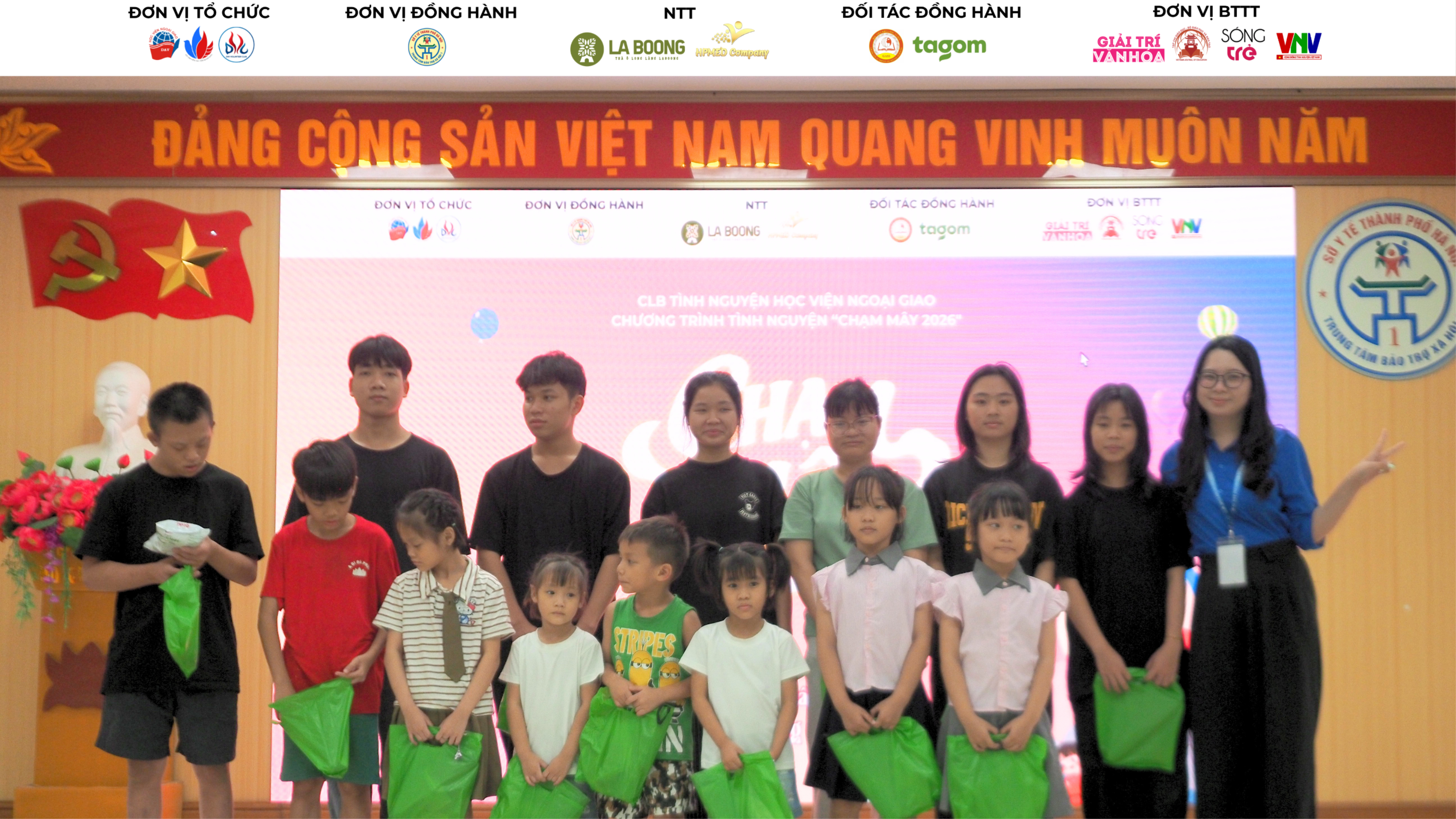 Chạm mây 2026: Hành trình mang yêu thương đến trung tâm bảo trợ xã hội 1 Hà Nội