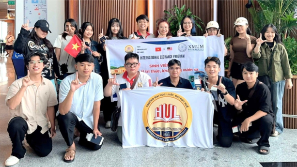 Sinh viên Trường Đại học Luật, Đại học Huế tham gia học tập, giao lưu, trải nghiệm tại Malaysia