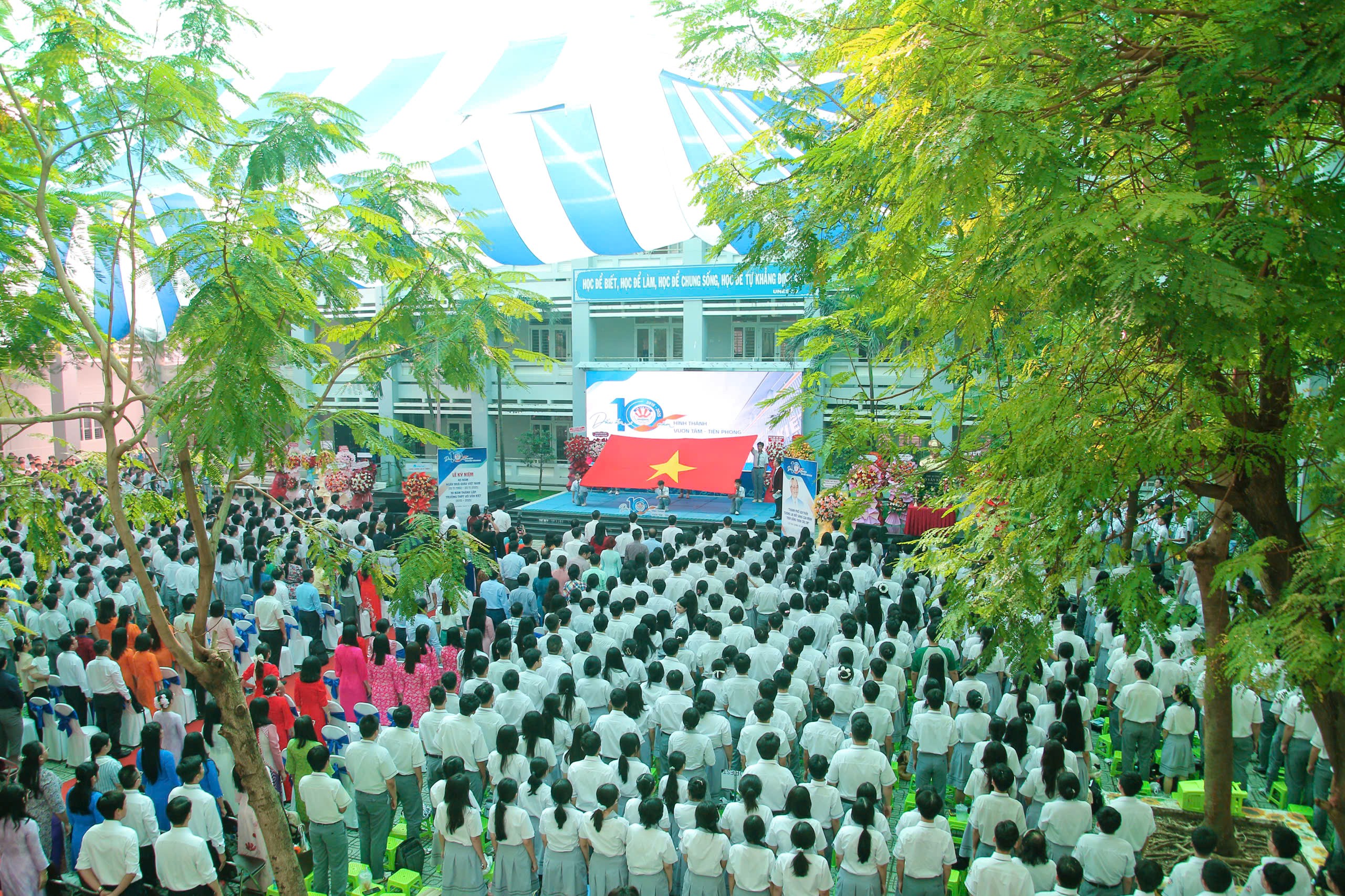 Tạp chí giáo dục